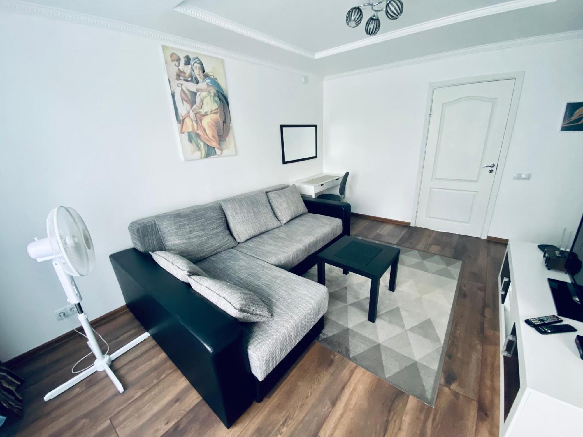 Fine Apartment 2 Γιέλγκαβα Εξωτερικό φωτογραφία